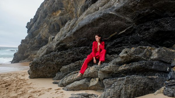 What are the benefits of investing in UK real estate for portfolio diversification?